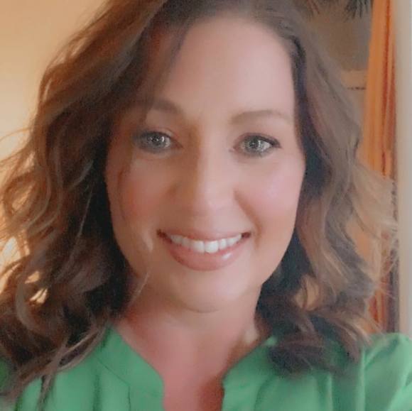 Meet your Posher, Amy - Picture 1 of 1